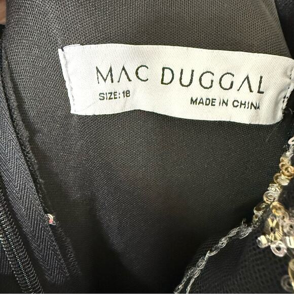 Mac Duggal Black Embellished Gathered Puff Sleeve Faux Wrap Gown 20428 Women’s - Picture 8 of 10